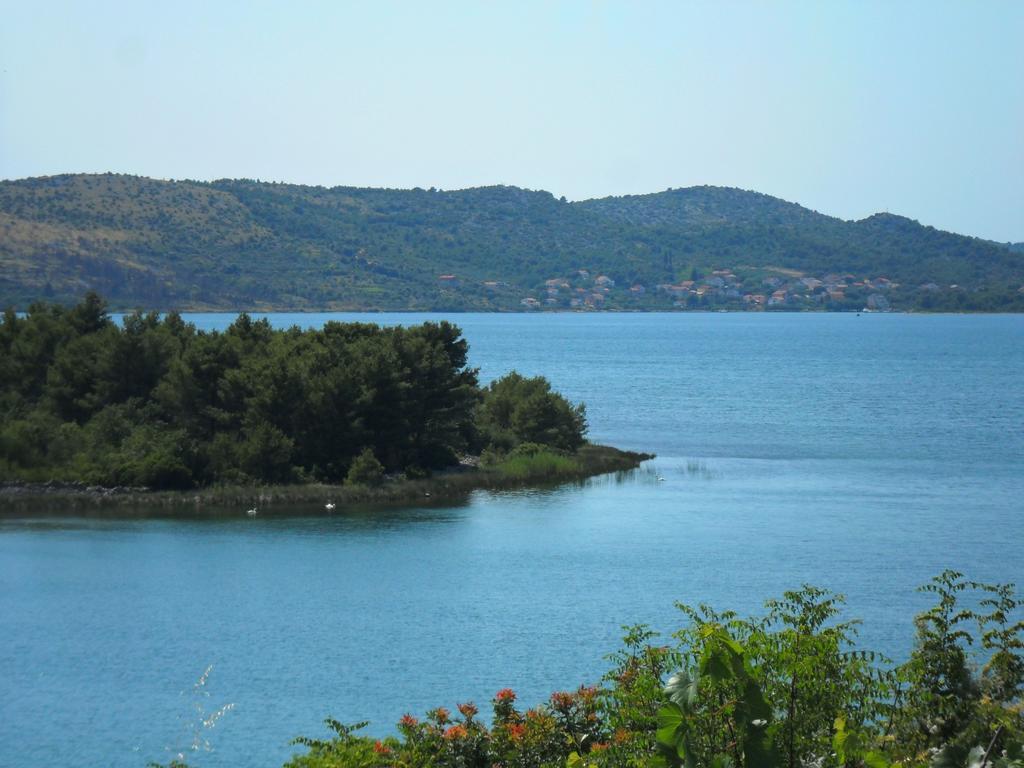 Apartmani Luka & Iva Шибеник Экстерьер фото