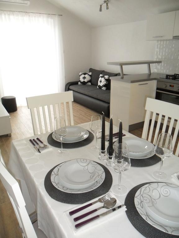 Apartmani Luka & Iva Шибеник Экстерьер фото
