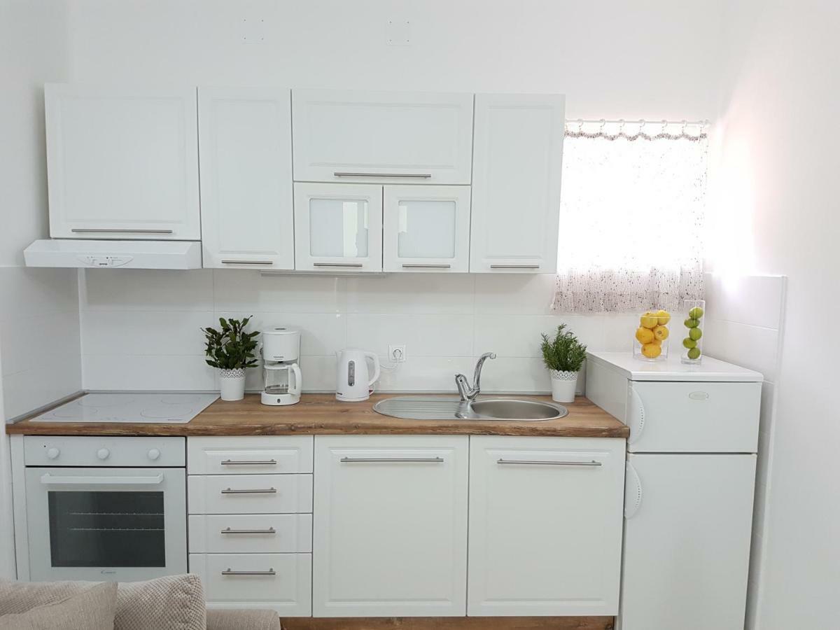 Apartmani Luka & Iva Шибеник Экстерьер фото